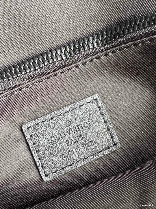 LOCK LOUIS VUITTON S BAG SLING 0129